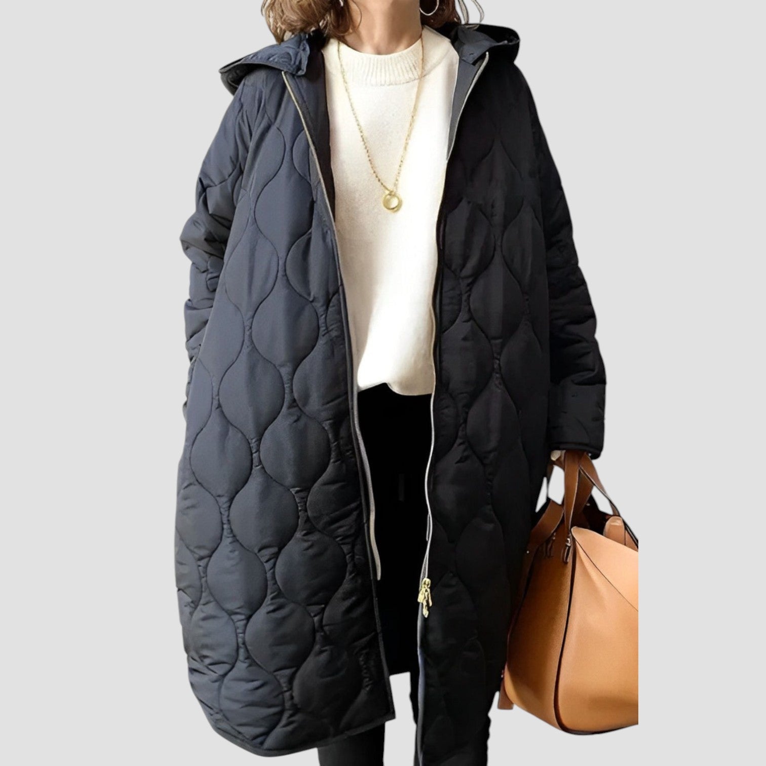 PRISCILLA | PARKA CON CAPPUCCIO E DETTAGLI ELEGANTI