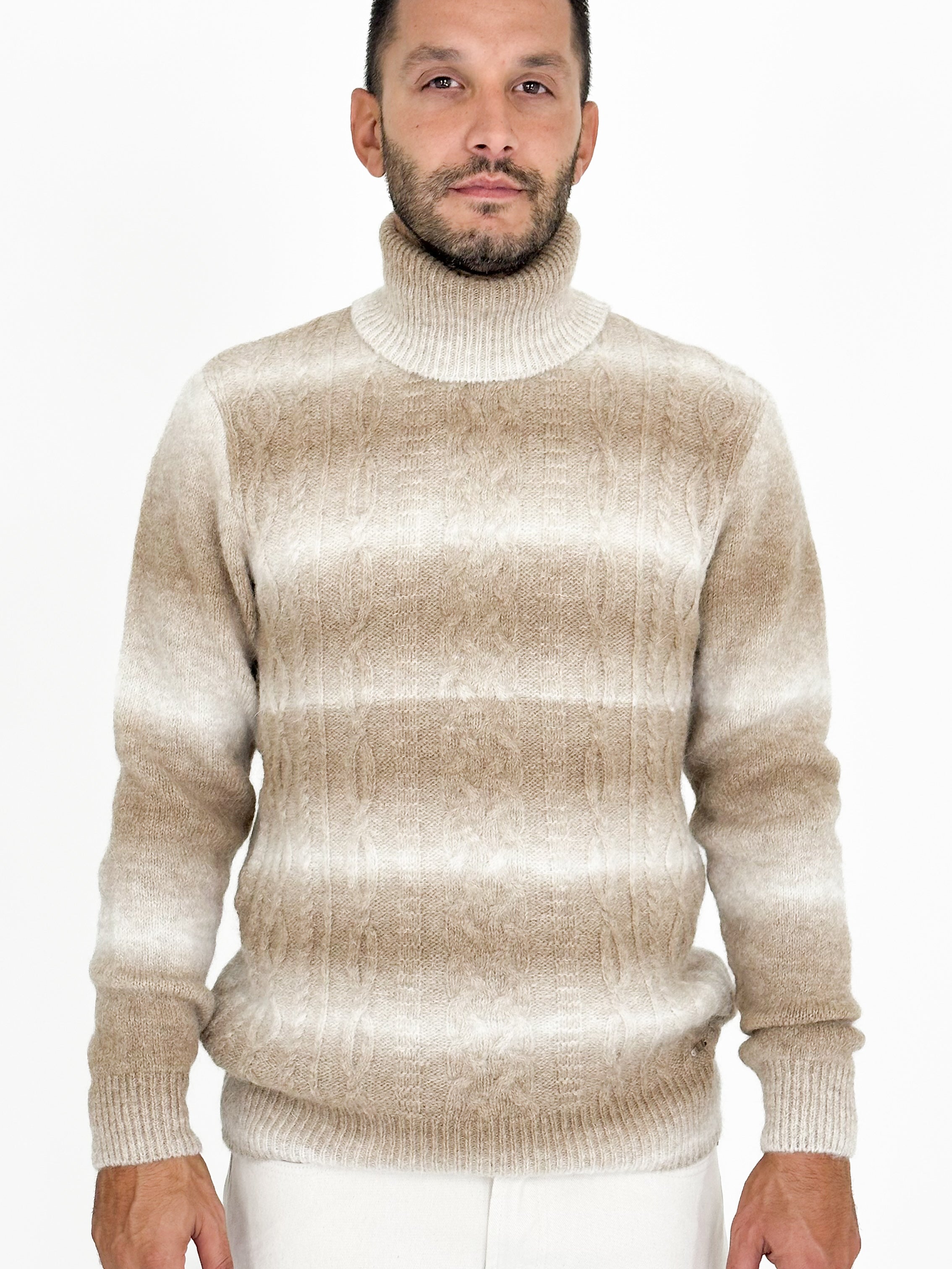 MAGLIONE COLLO ALTO